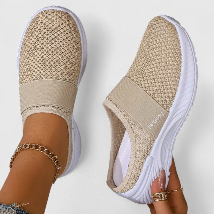 Beige / 43 EU