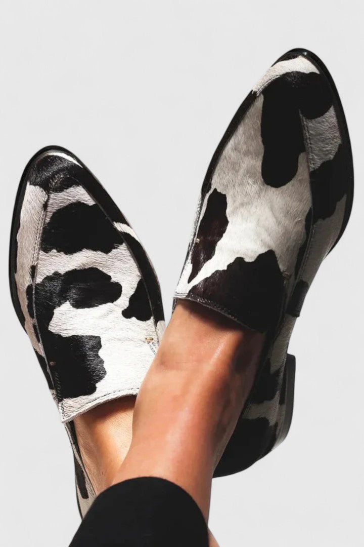 Black / 43 EU