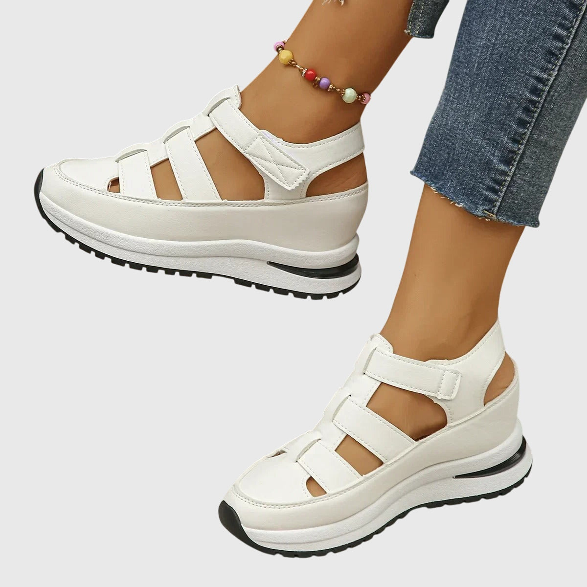 White / 42 EU