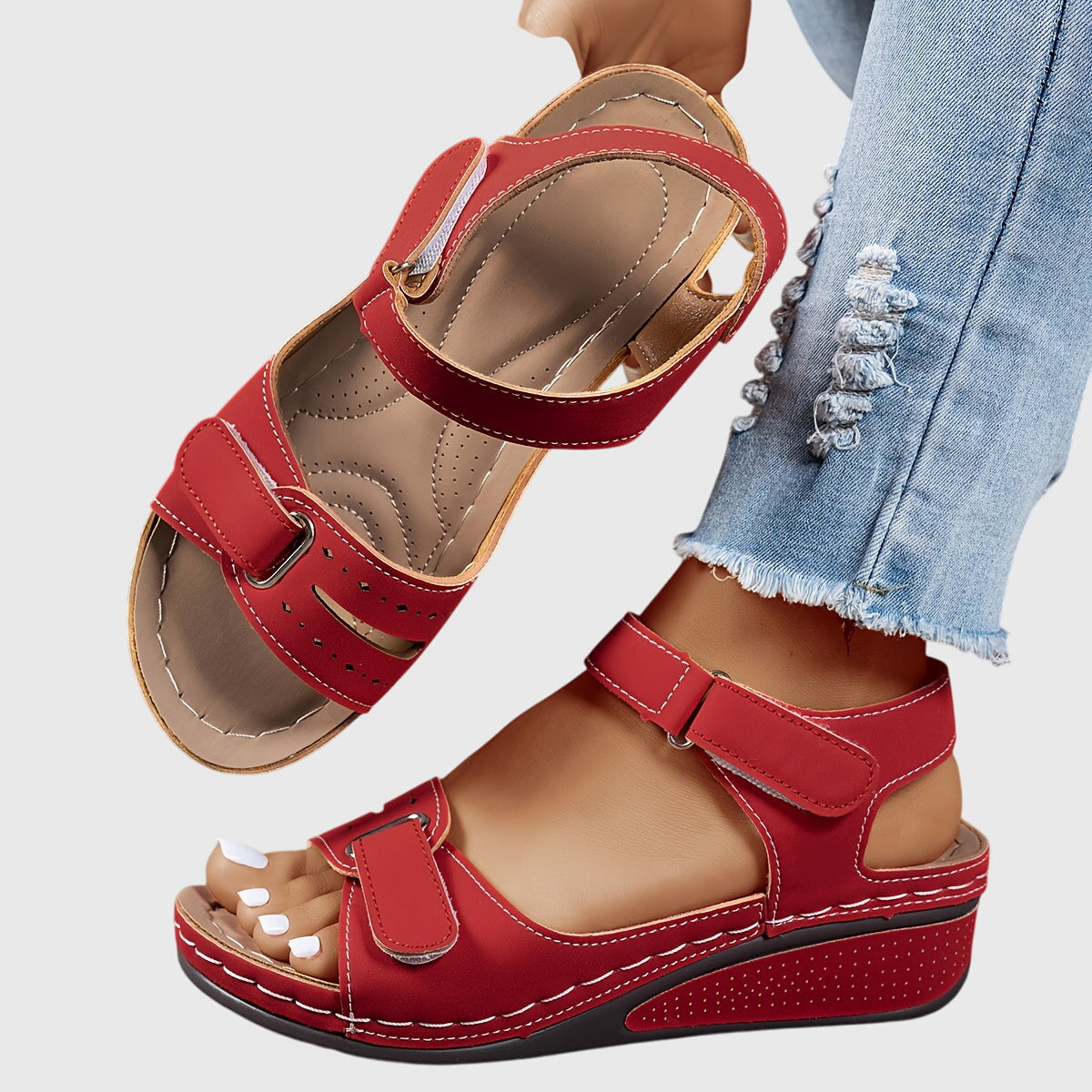 Red / 42 EU