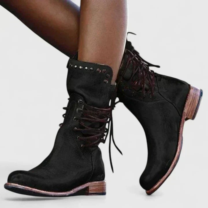 Black / 42 EU