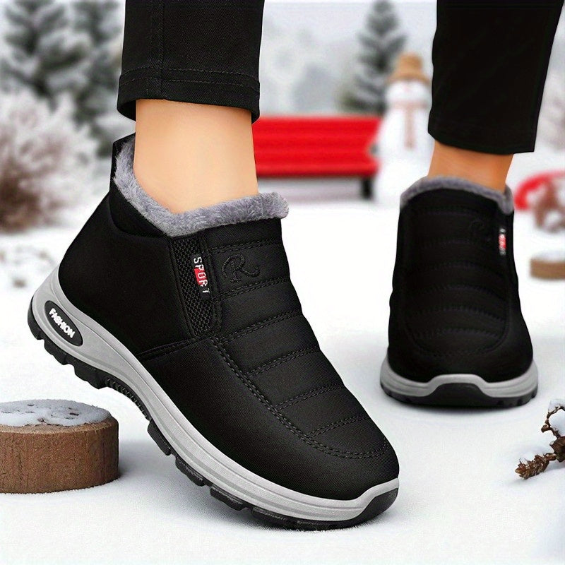 Black / 42 EU