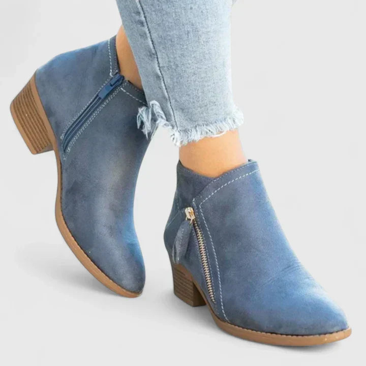 Blue / 43 EU