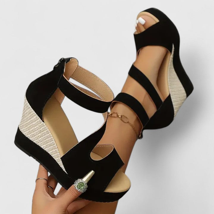 Black / 41 EU