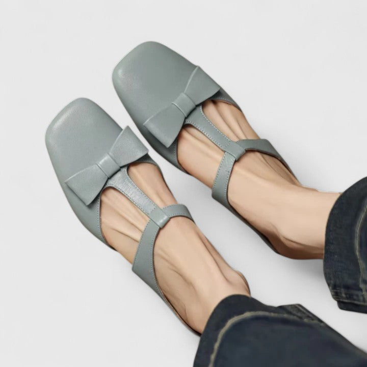 Light Blue / 40 EU
