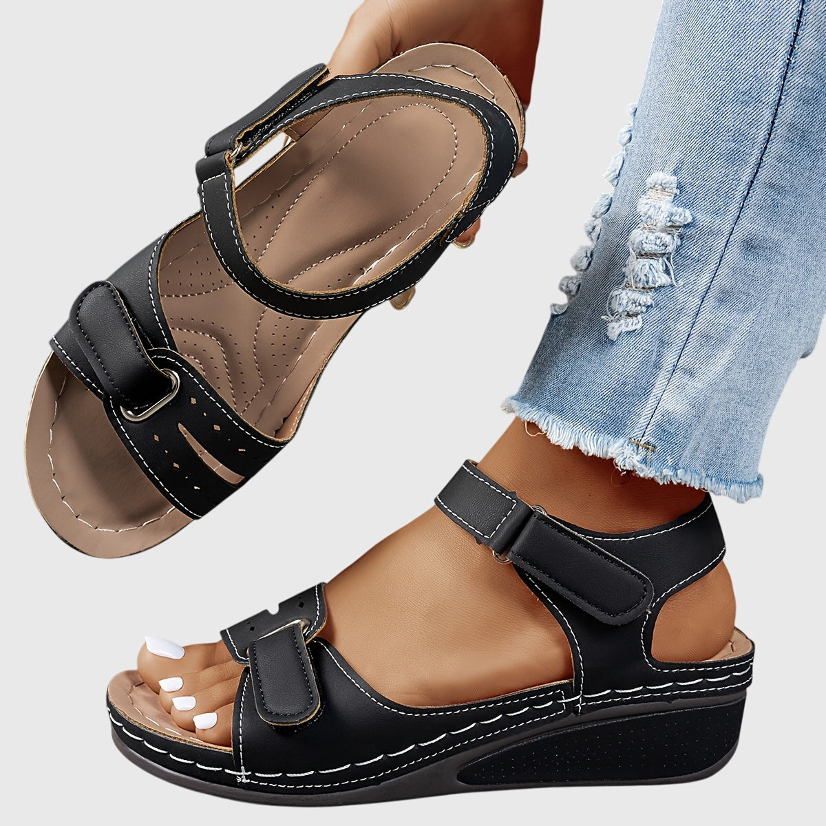 Black / 42 EU