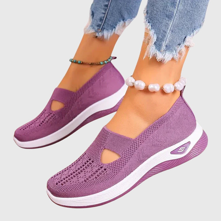 Light Pink / 42 EU