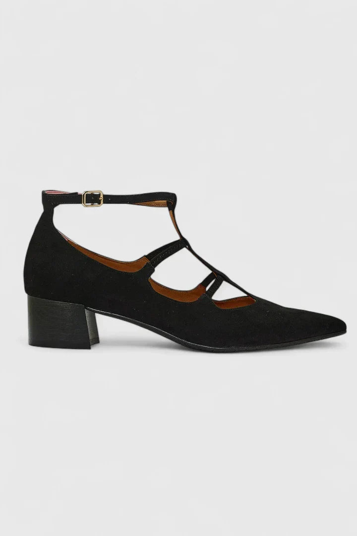 Black / 43 EU