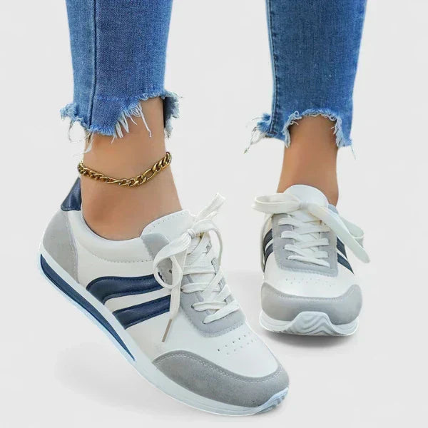 Blue / 42 EU