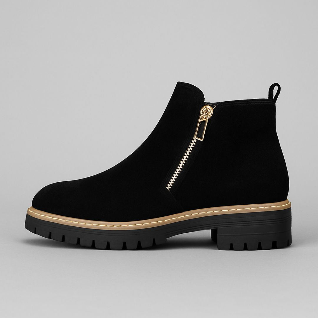Black / 11