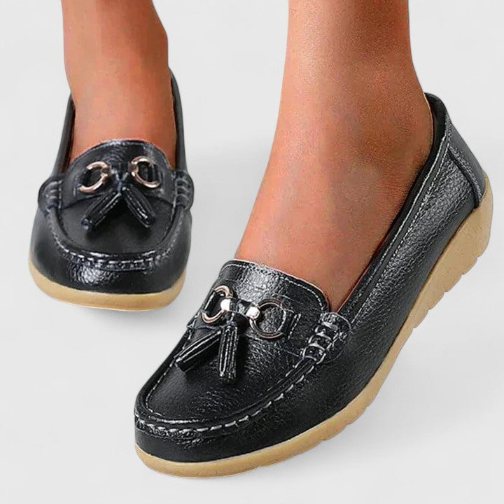 Black / 43 EU