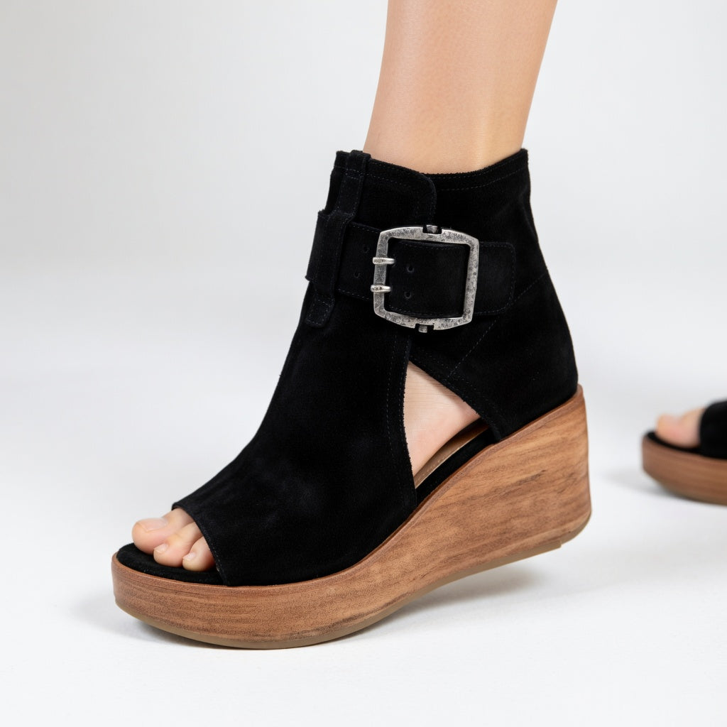 Black / 35 EU