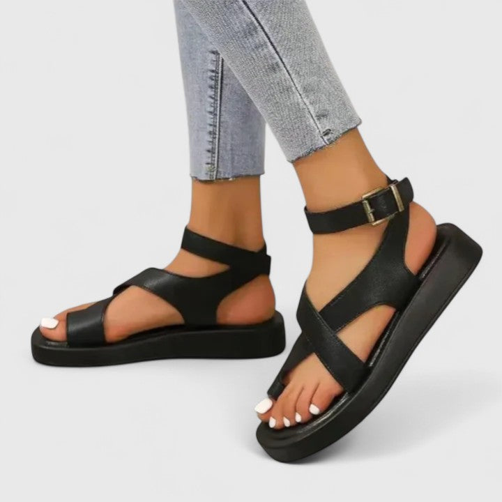 Black / 43 EU