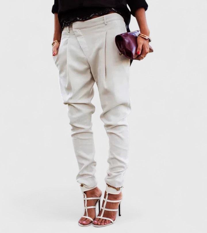 White / S
