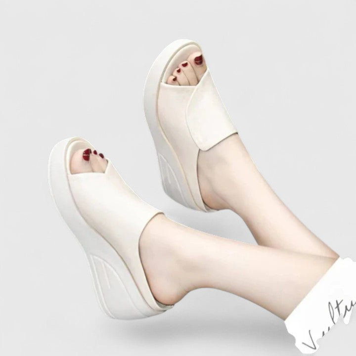 Beige / 42 EU