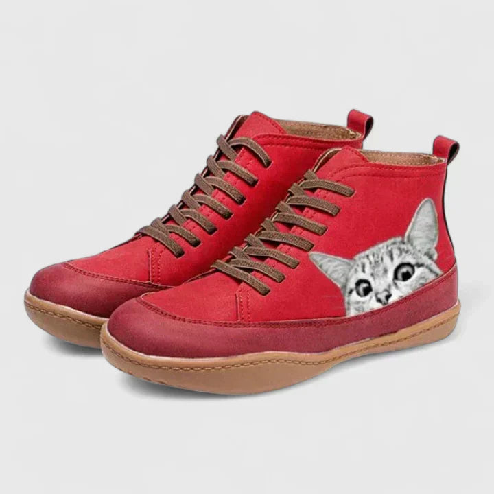 Red / 42 EU