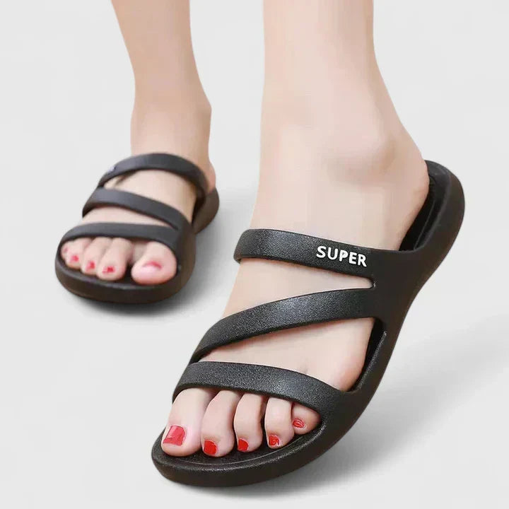 Black / 42 EU