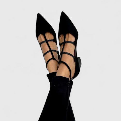 Black / 43 EU