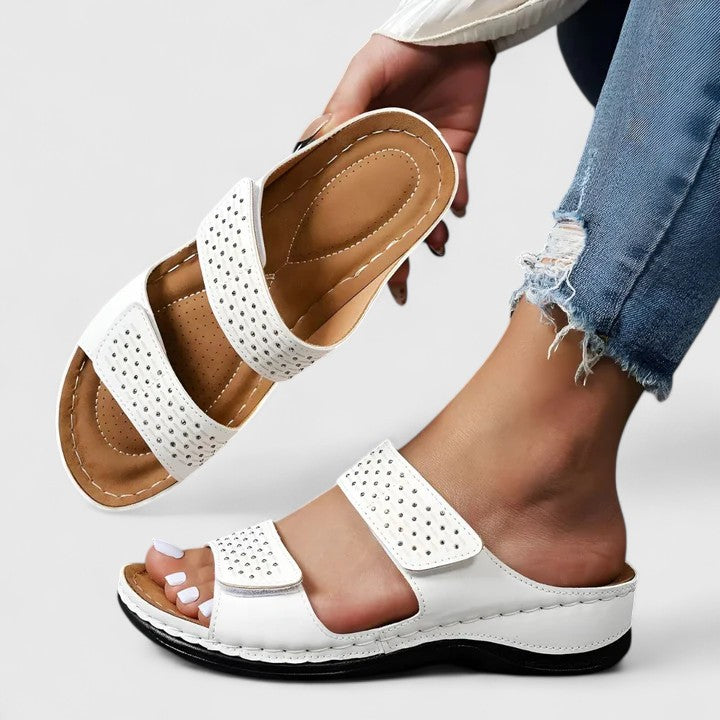 White / 36 EU