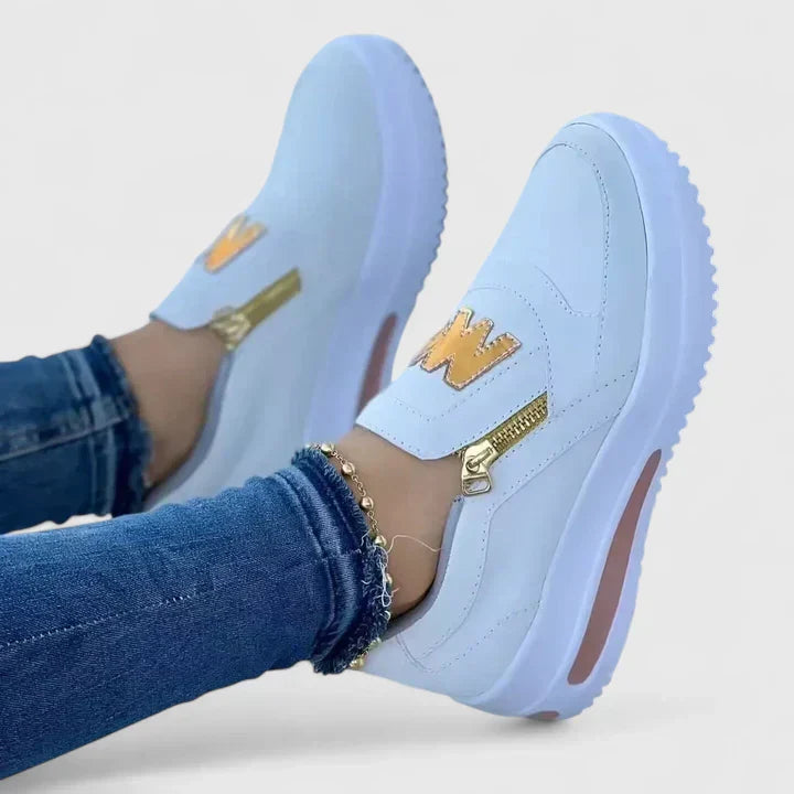 White / 42 EU
