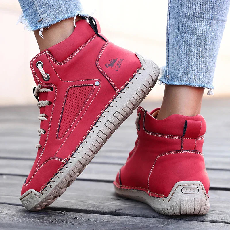 Red / 41 EU