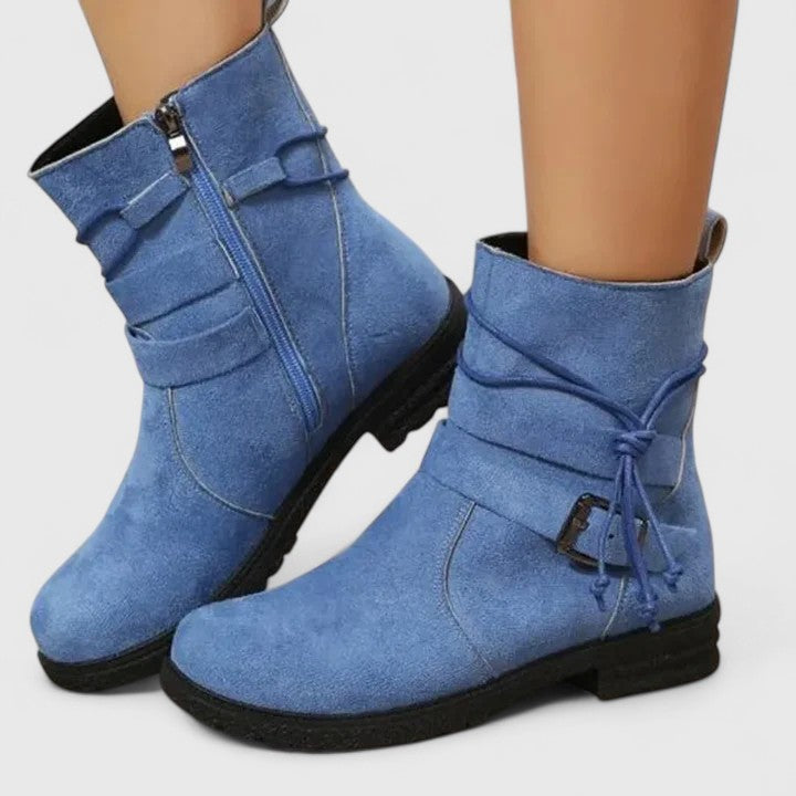 Blue / 42 EU