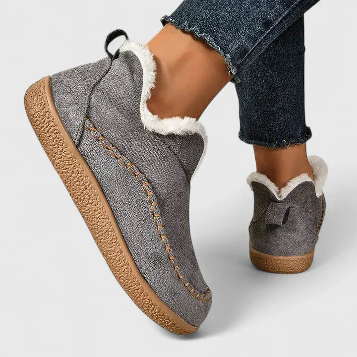Gray / 42 EU
