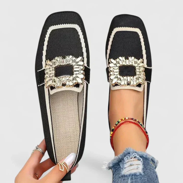 Black / 43 EU