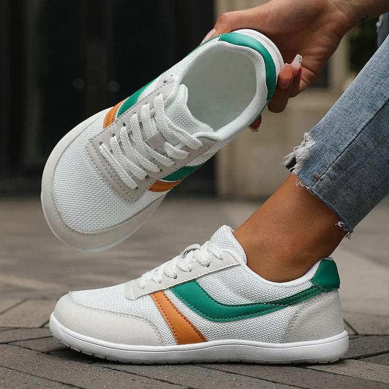 White Green / 43 EU