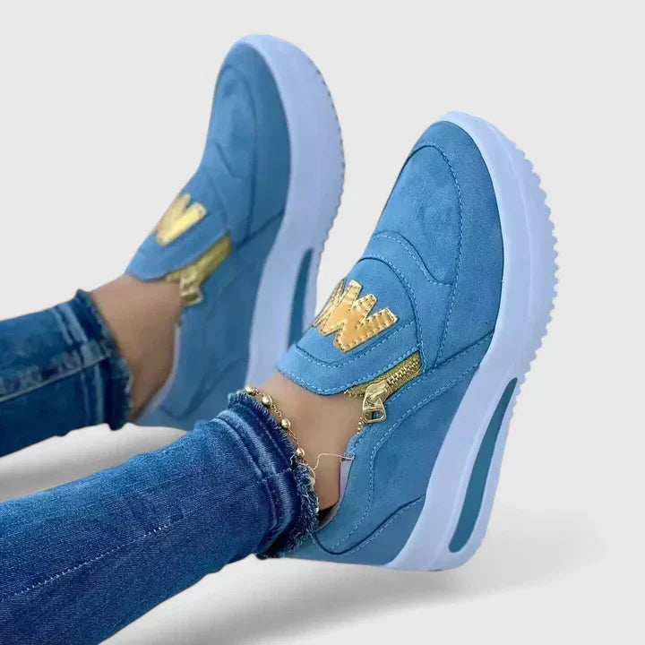Blue / 38 EU
