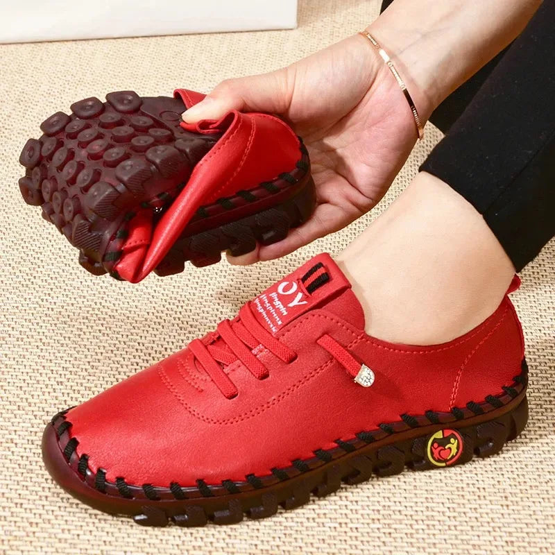 Red / 38 EU
