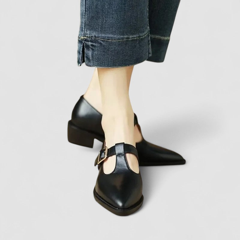 Black / 40 EU