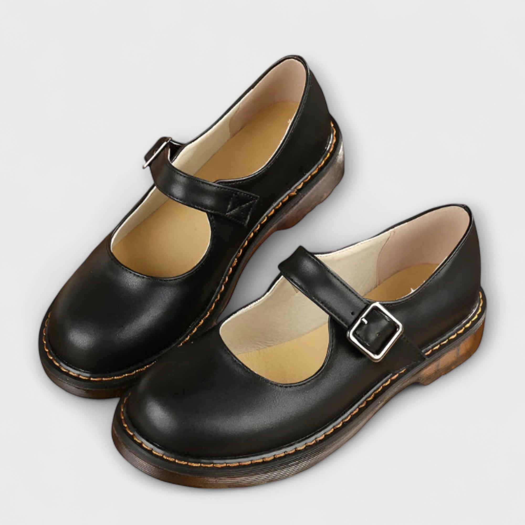 Black / 43 EU