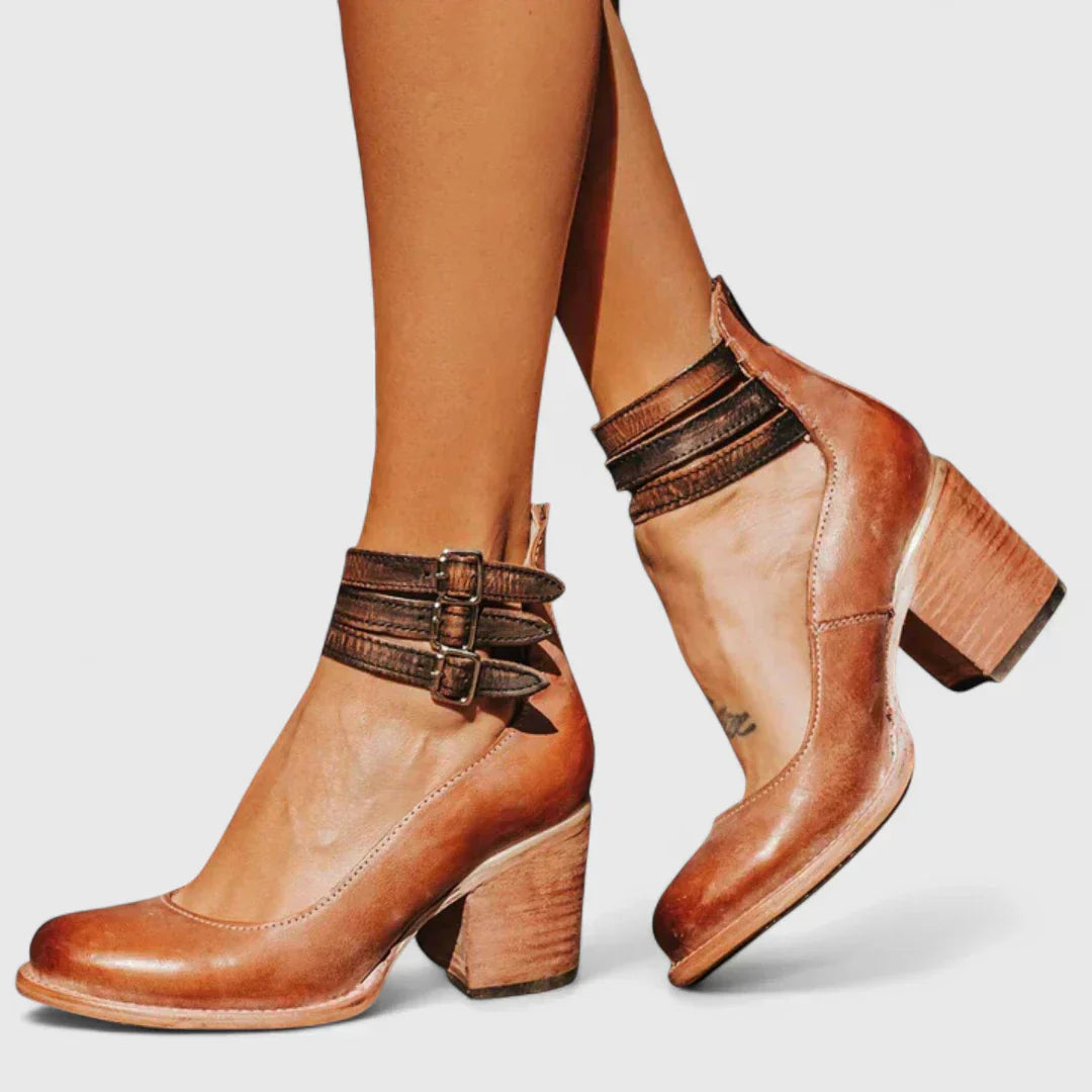 Brown / 42 EU