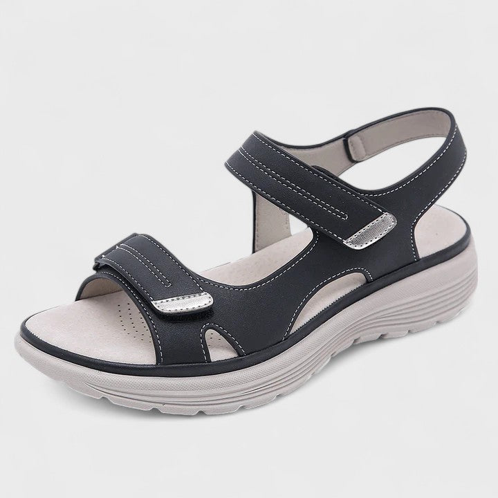 Black / 42 EU