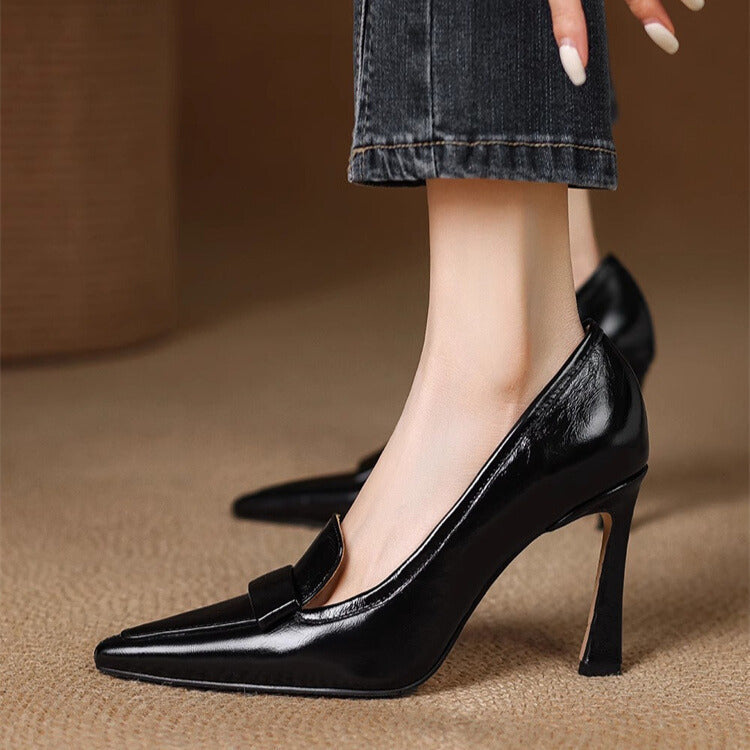 Black / 43 EU