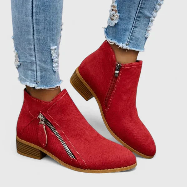 Red / 43 EU