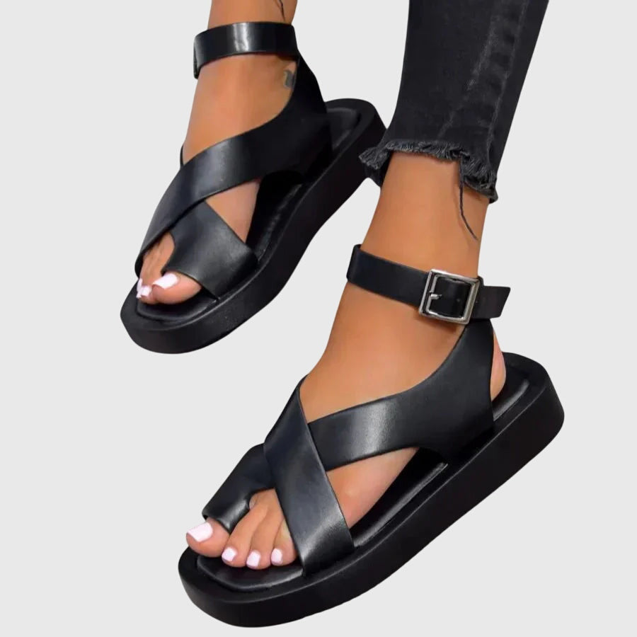Black / 43 EU