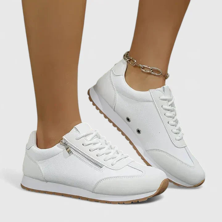 White / 42 EU