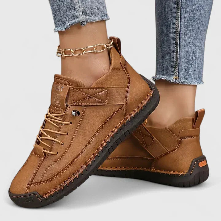 Brown / 44 EU