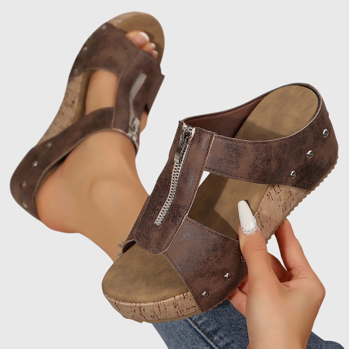 Brown / 42 EU
