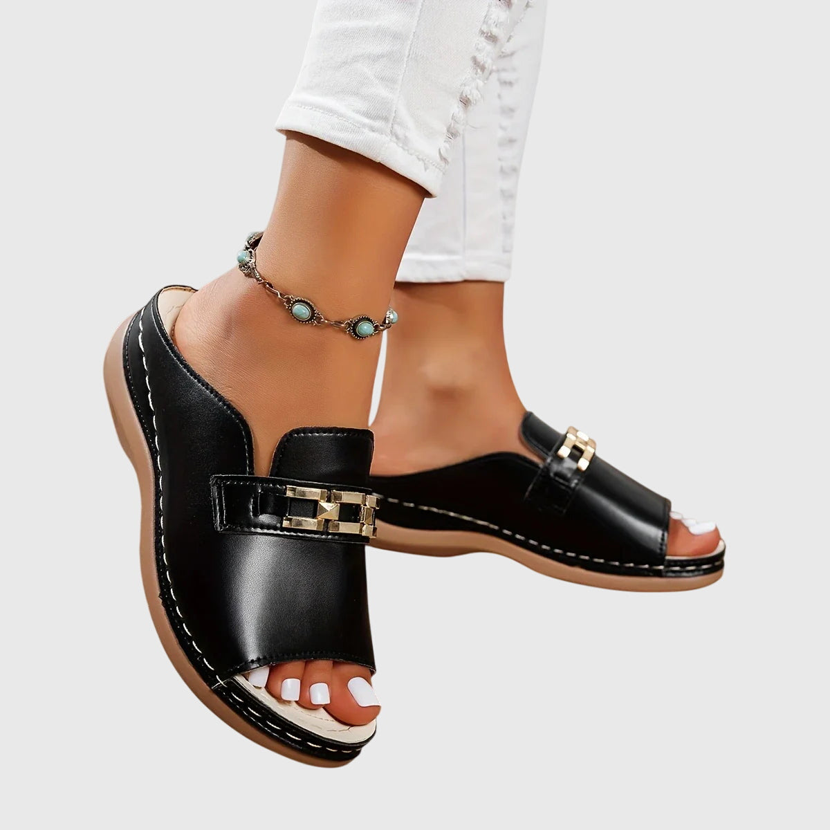 Black / 42 EU