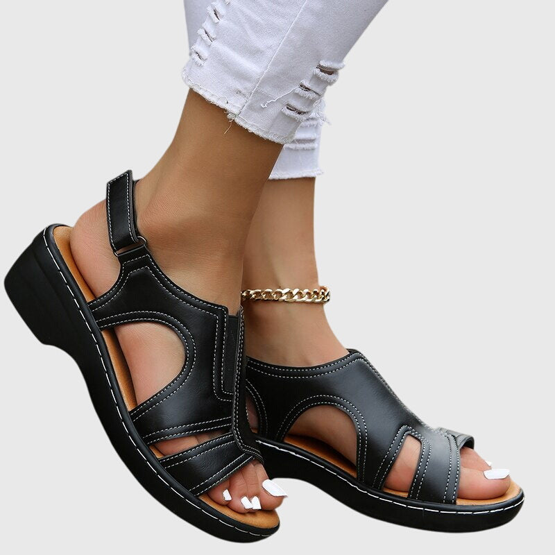 Black / 43 EU