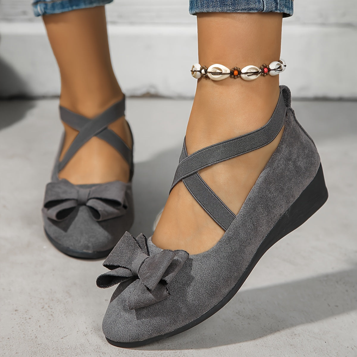 Gray / 43 EU