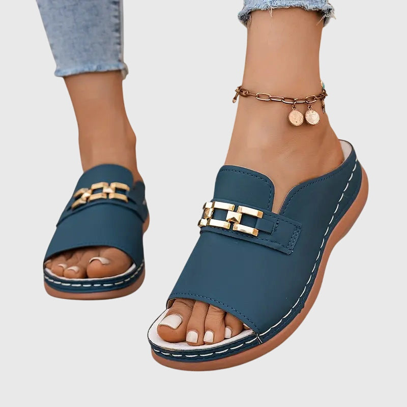 Blue / 42 EU