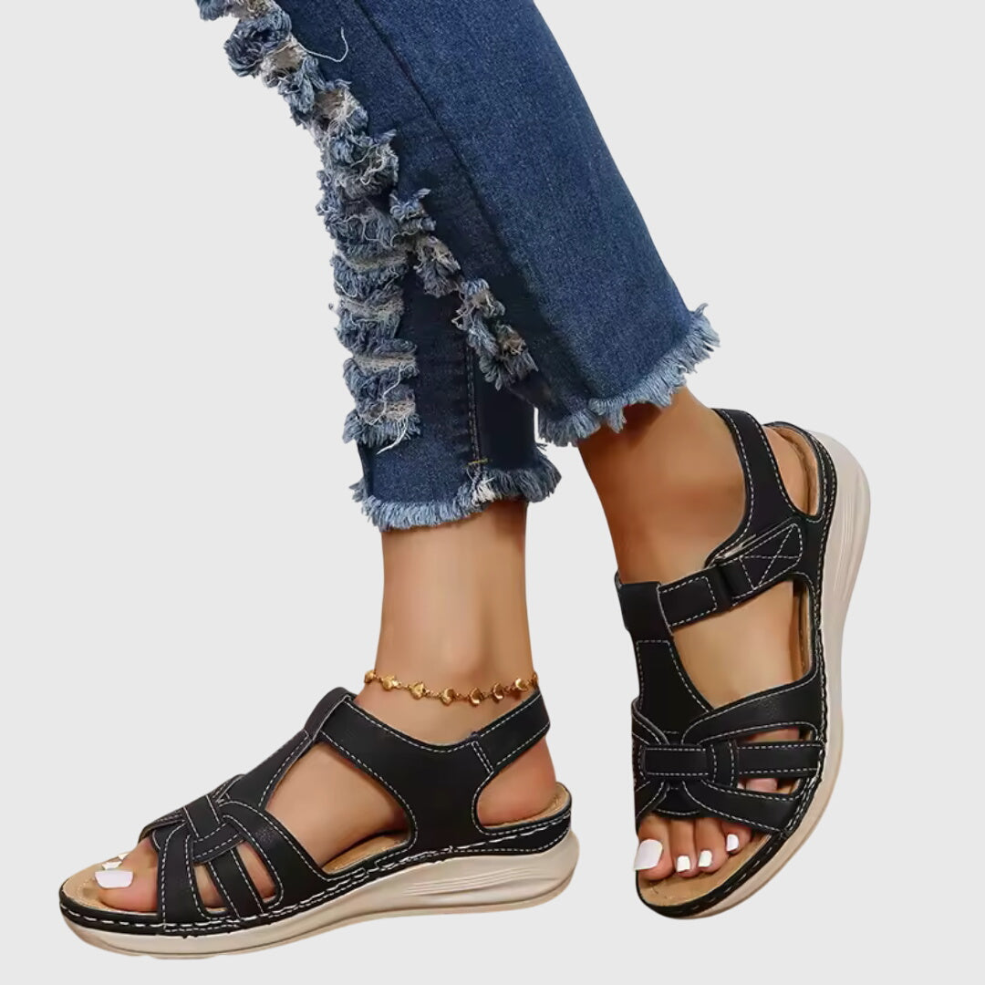 Black / 43 EU