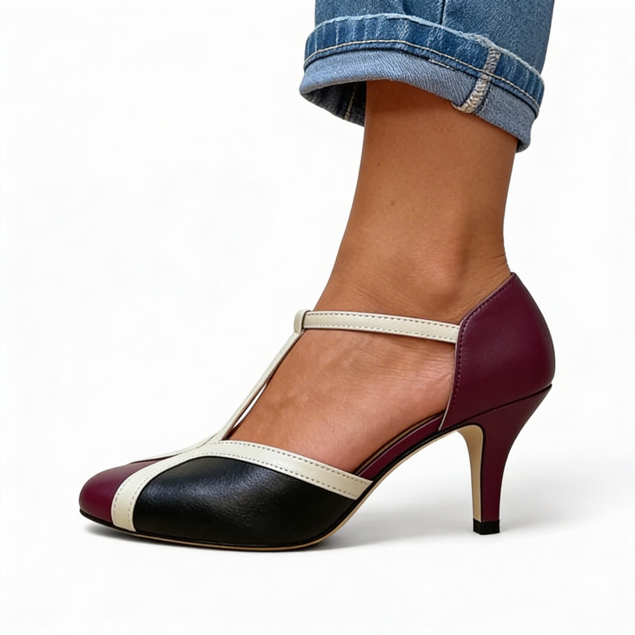 Black / 35 EU