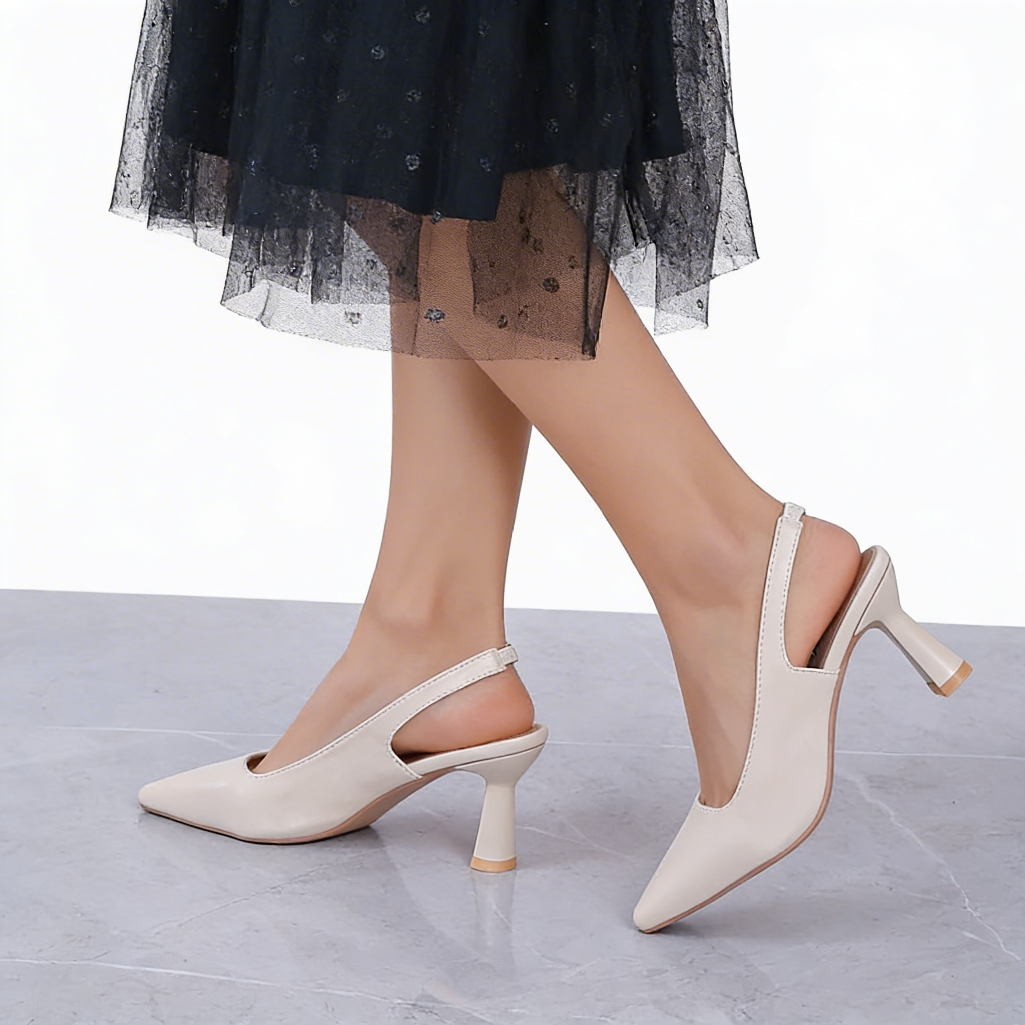 Beige / 35 EU