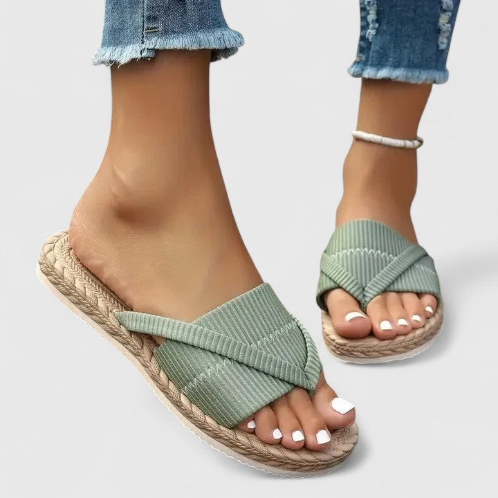Mint Green / 43 EU