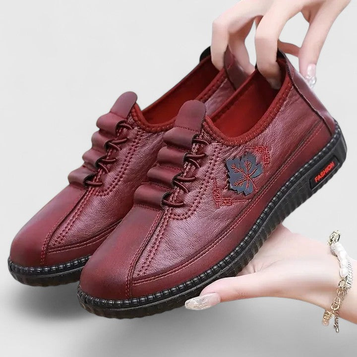 Red / 36 EU